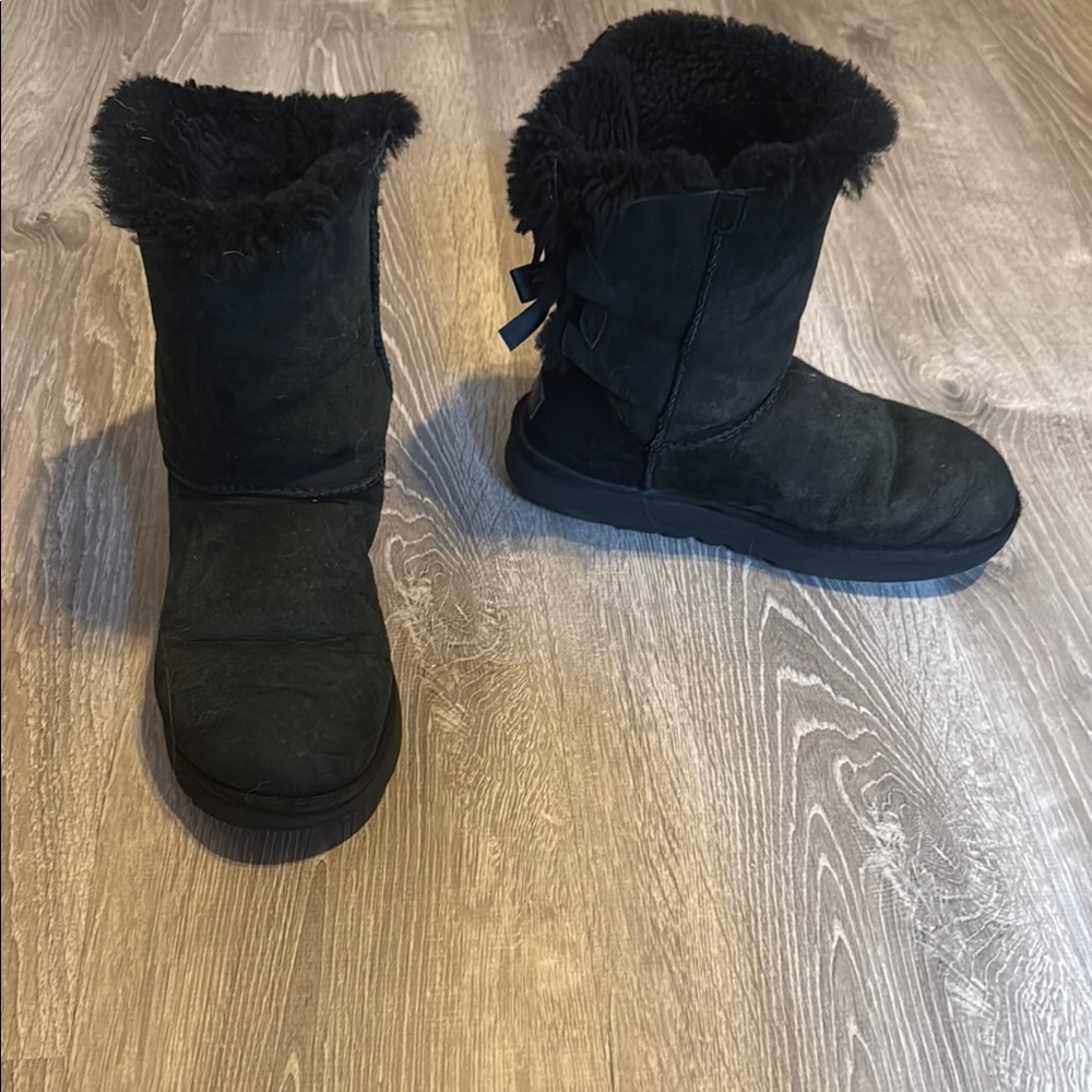 UGG Bailey Bow II